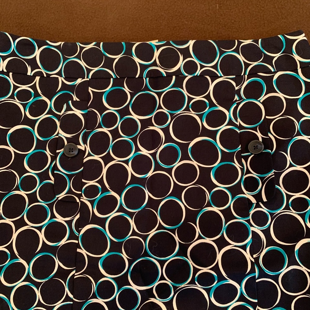 NWT Ann Taylor Fully Lined Pencil Skirt/Sz 6/Blk w/White-Teal Circles/Stretches - Picture 2 of 9